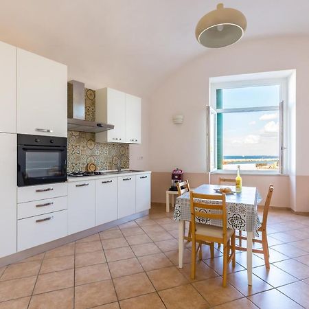 Appartement Tizzano House - La Marina à Procida Extérieur photo